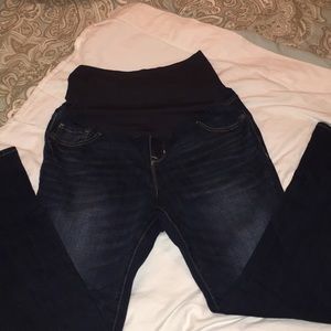 Old navy maternity jeans
